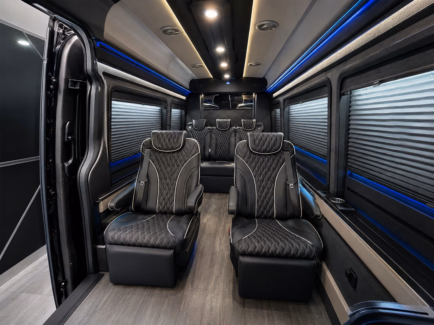 airport shuttle buses for wake forest university groups